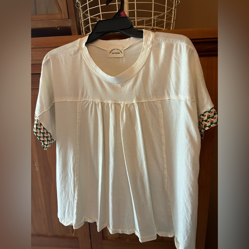 Ces Femme White Organic Cotton Peasant Top with Multicolor Printed Cuffs
